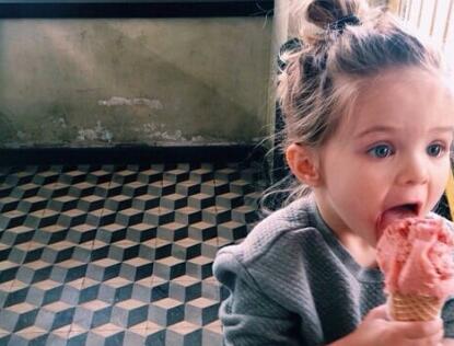 2018æ±å§å¥³å­©åå­å¤§å¨