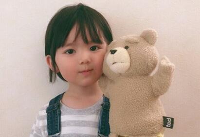 å§èçæ´æ°å¥³å­©åå­é«è¯å