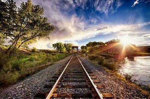 2025年简洁的心情伤感句子汇编98条