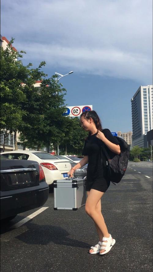 现实生活中图片大全 现实生活图片大全带字图