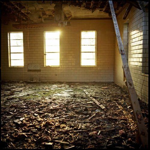 生活惨淡的图片 生活惨淡的图片带字