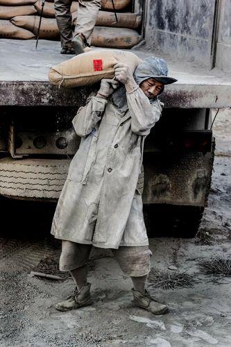 生活辛苦的图片 生活辛苦的图片带字