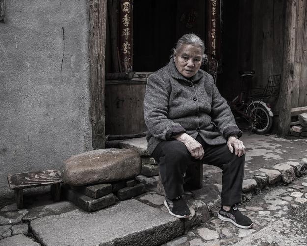 苦涩的生活图片 苦涩的生活图片带字