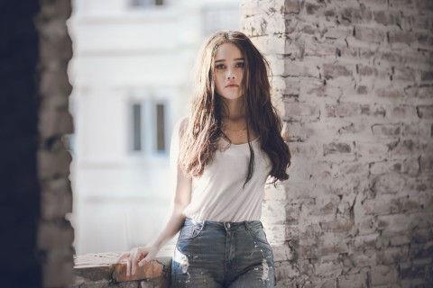 简单的形容心情伤感的句子27句