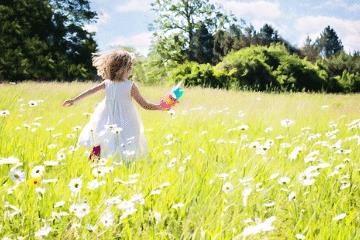 吴姓简单顺口的女孩名字