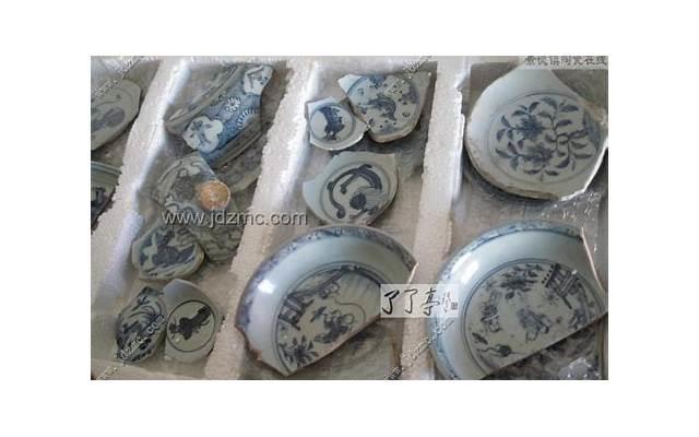 伤感说说心累的句子(爱情说说伤感心酸句子图片)