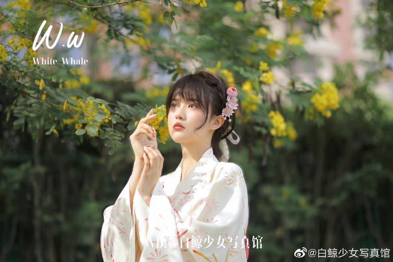 一个在爱情边缘徘徊的男人说:我遇见一份爱情,但我怕高攀不起 一个在爱情边缘徘徊的男人说:我遇见一份爱情,但我怕高攀不起