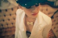 ​女生自黑搞笑句子(精选35句)