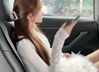 ​女生伤感句子说说心情短语(忧伤内涵句子说说心情短语)