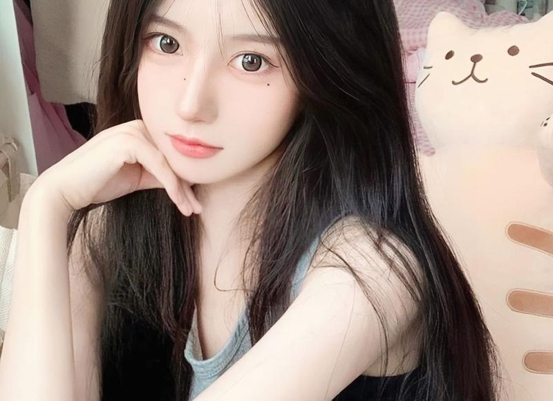 特别伤感的情话（撩男生的情话套路 撩到脸红的句子）