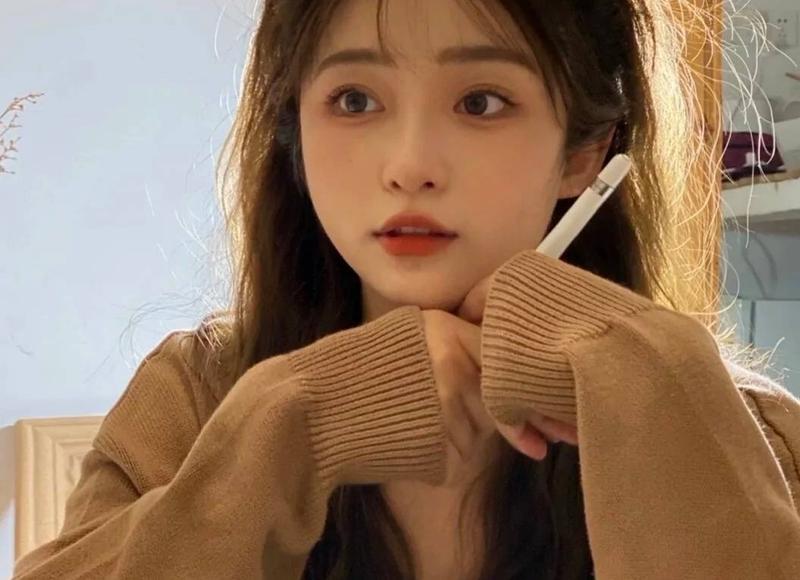 朋友圈感慨回忆往事伤感短句说说文案