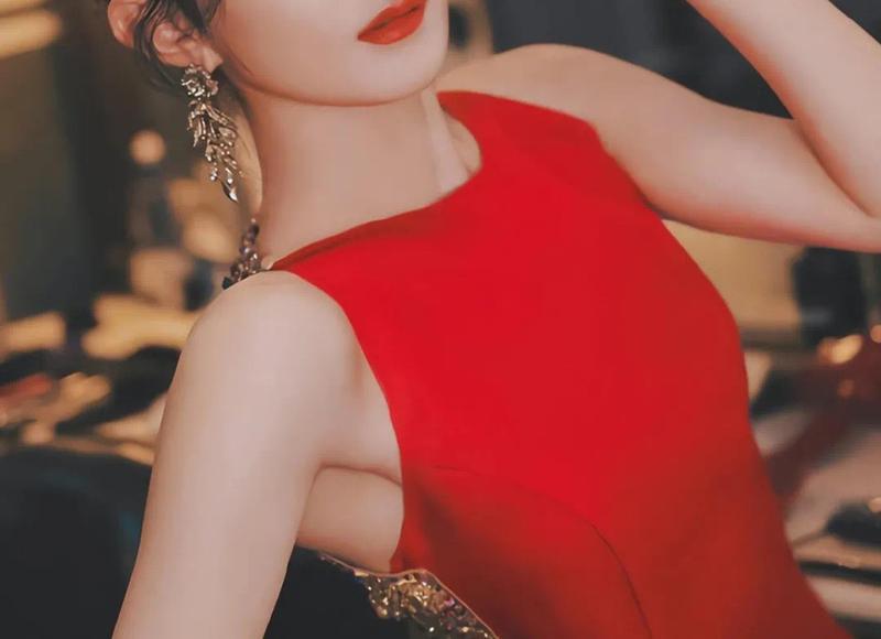 一起英文情话短句带翻译（悄悄问圣僧女儿美不美，当时是想改成什么）