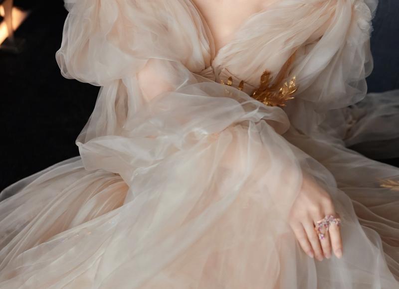 简单情话二字成语（搞笑诗词情话）