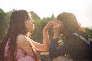 咋逗女孩子开心的句子