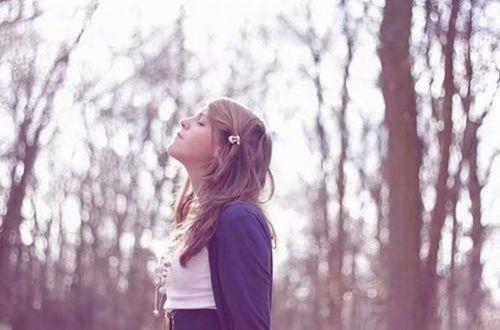 开心的笑了的句子