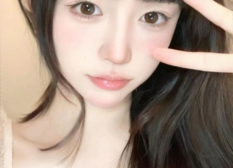 撩女朋友聊天话题(撩女朋友的情话甜蜜)