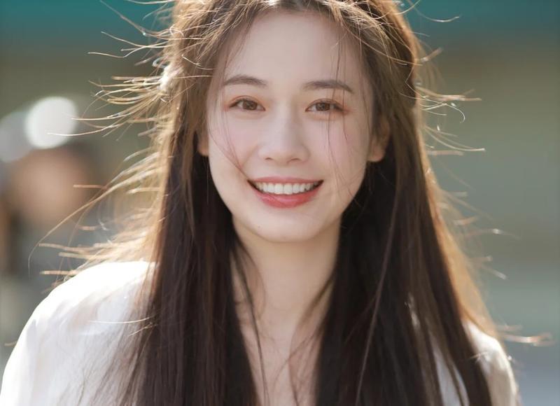 对网络女孩表白的话，毕业写给班主任的感动的话