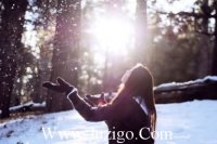 ​忍不住伤心的心情句子女士失恋伤心的句子(精选80句)