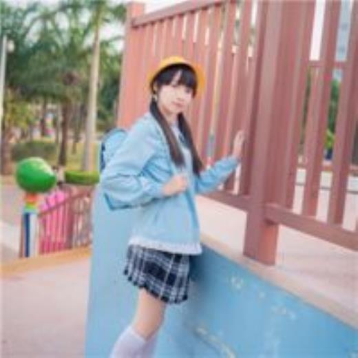 形容距离远心近的句子