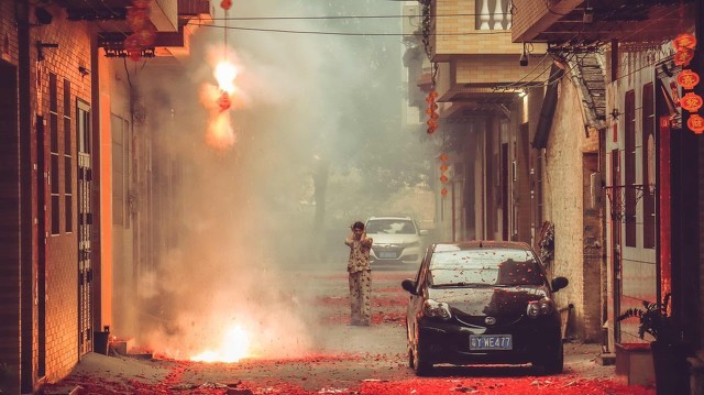 疫情不能回家过年的心情说说 就地过年的句子