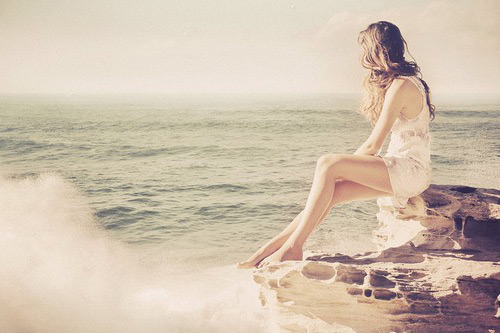 晚上下雨天的心情说说(27句)