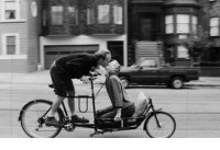 ​适合雨夜发的朋友圈短句(深夜听雨的心情说说集合)