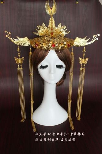 皇后霸气句子 赞美“皇后”的句子有哪些?