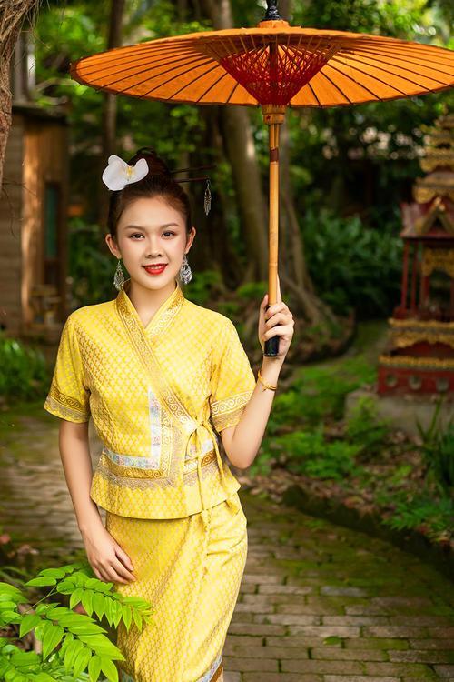 傣族生活服饰图片 傣族生活服饰图片简笔画