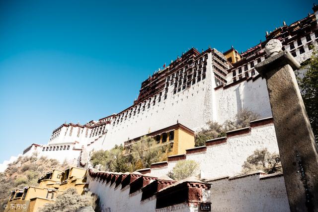 布达拉宫.jpg