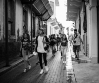 哄女孩开心的幽默笑话