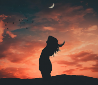 祝自己生日快乐的说说  自己生日怎么发朋友圈