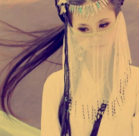 带姓氏的情侣名