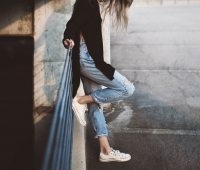 比较抑郁的名字_形容心情抑郁的网名