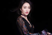 ​男生霸气网名英文加汉字（男生网名带英文好看的）