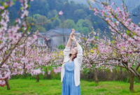 ​带冷雨的霸气网名