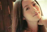 ​关于剪发的唯美句子 形容剪发的心情的句子