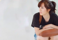 ​关于朋友圈夸女生好看的高级感文案300句