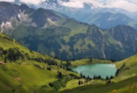 ​一个人走在路上的心情说说句子